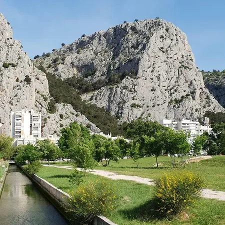 Appartement Studio Apartman Ruzmarin Omiš