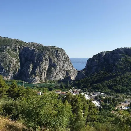 Appartement Studio Apartman Ruzmarin