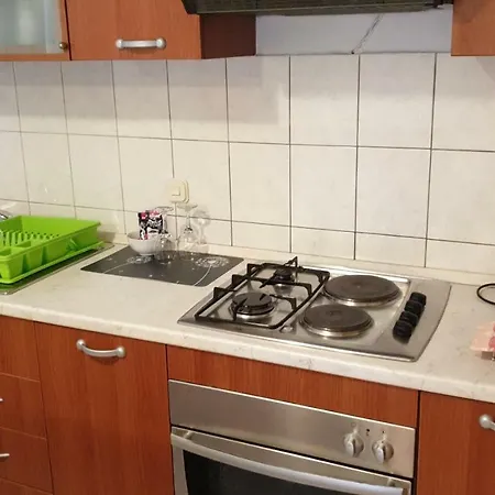 Appartement Studio Apartman Ruzmarin *